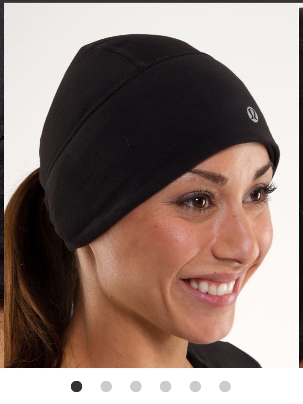 LULULEMON- black Brisk Run Toque